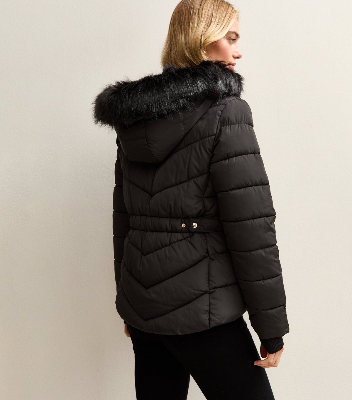 New Look Women's Black Hooded Faux Fur Trim Padded Jacket New Look - 4