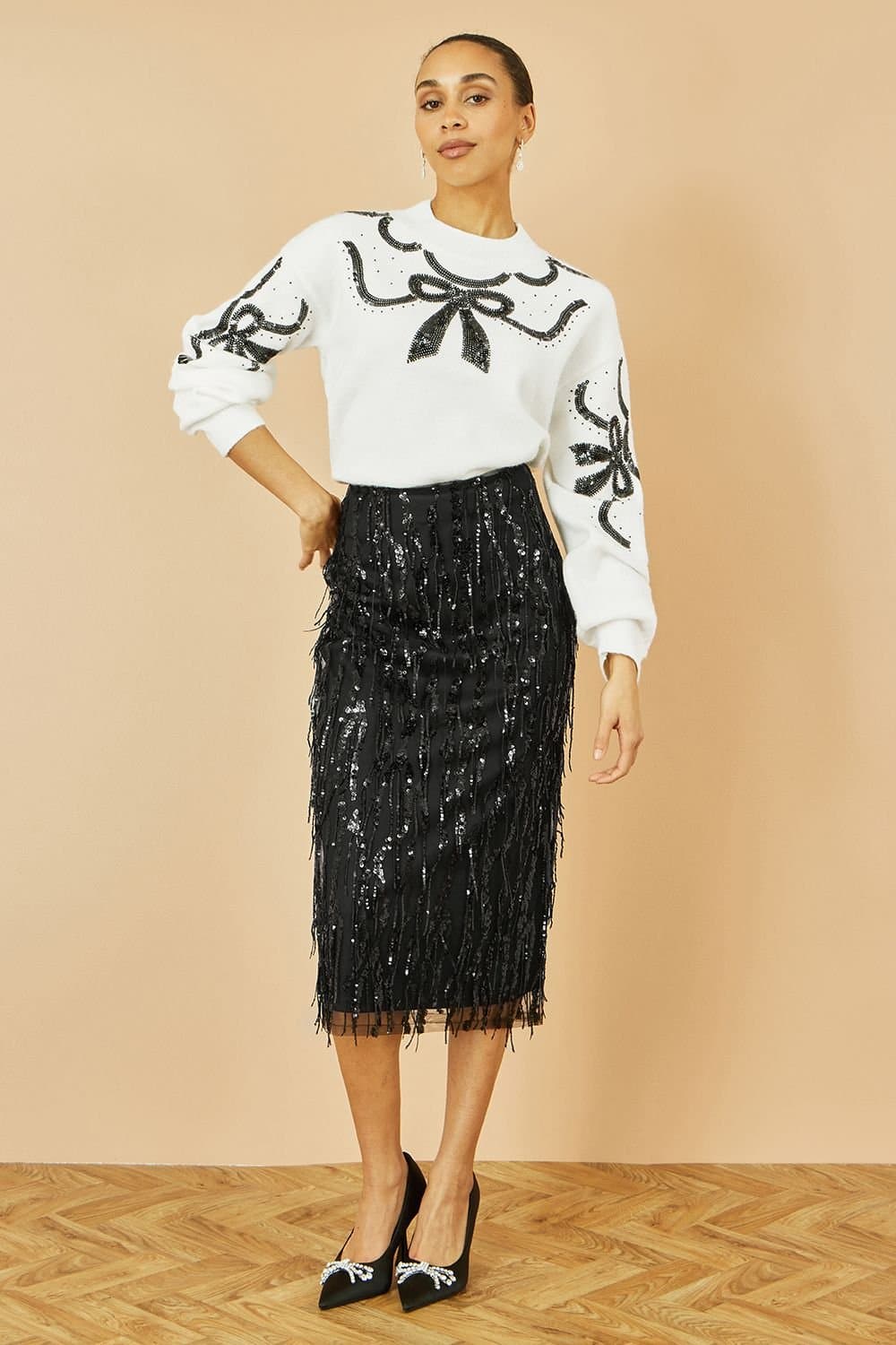 Yumi Yumi Women's Black Hanging Sequin Fitted Midi Skirt