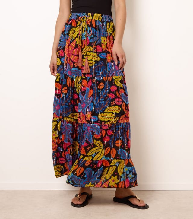 Blue Vanilla Women's Black Leaf Print Tiered Maxi Skirt Blue Vanilla New Look - 2