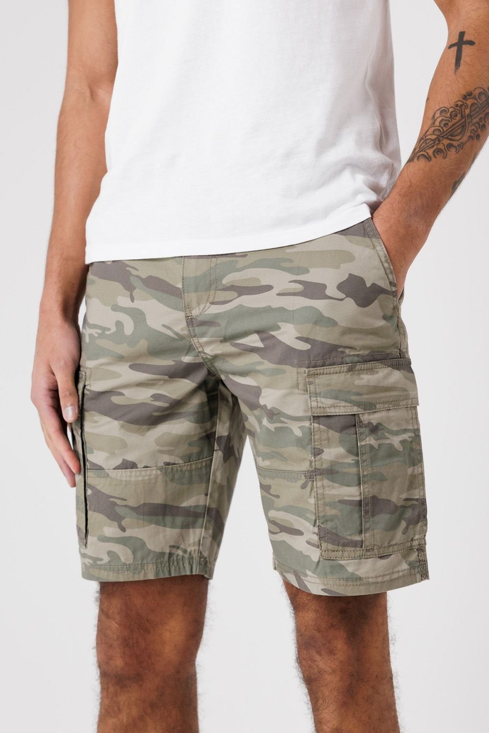 Tokyo Laundry Tokyo Laundry Men's Washed Cotton Twill Cargo Shorts with Camo Print in Khaki - 4