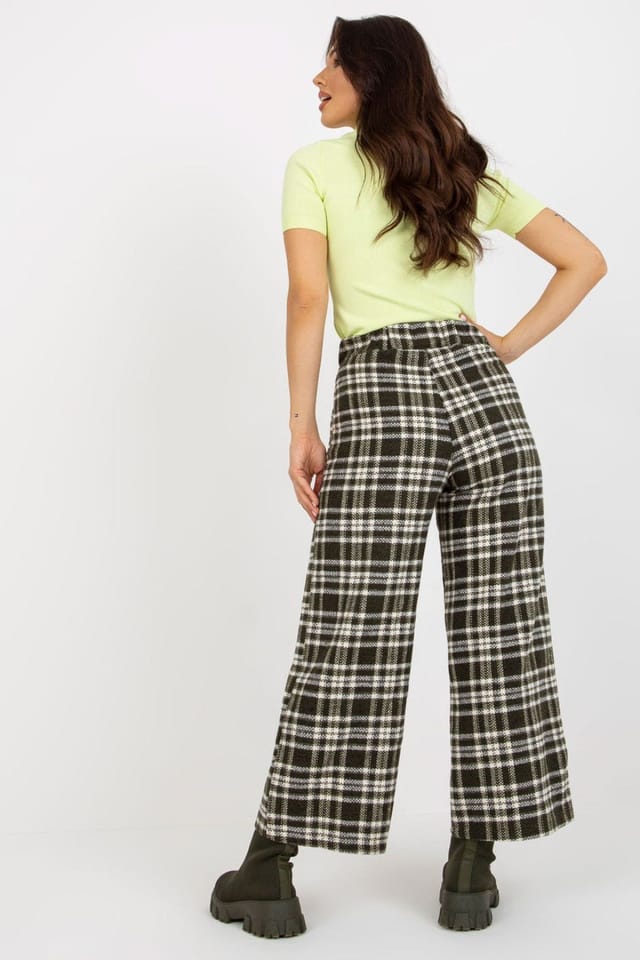 Love Lace Love Lace Women's Checkered Fabric Slip Pocket Trousers in Green - 3