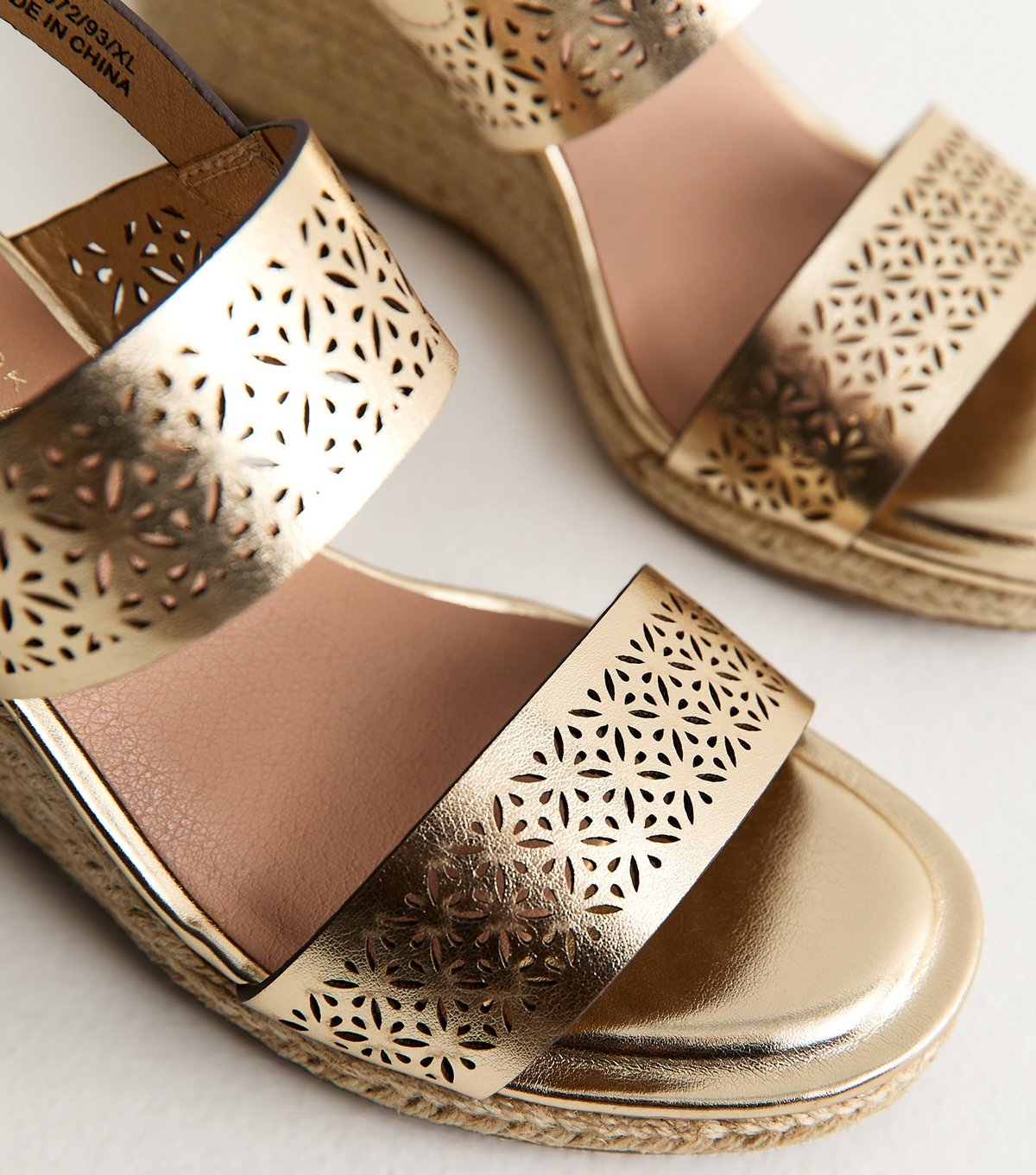 New Look Women's Gold Laser Cut Jute Wedge Sandals Vegan New Look - 3