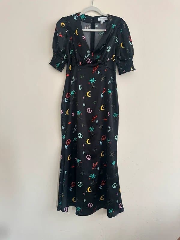 Never Fully Dressed Never Fully Dressed black neon paradise printed maxi dress size 10