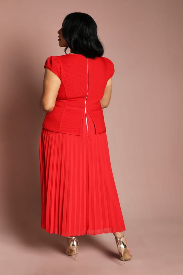Coast Coast Women's Plus Cap Sleeve Bandage Bodice Pleated Skirt Midi Dress in Red - 3
