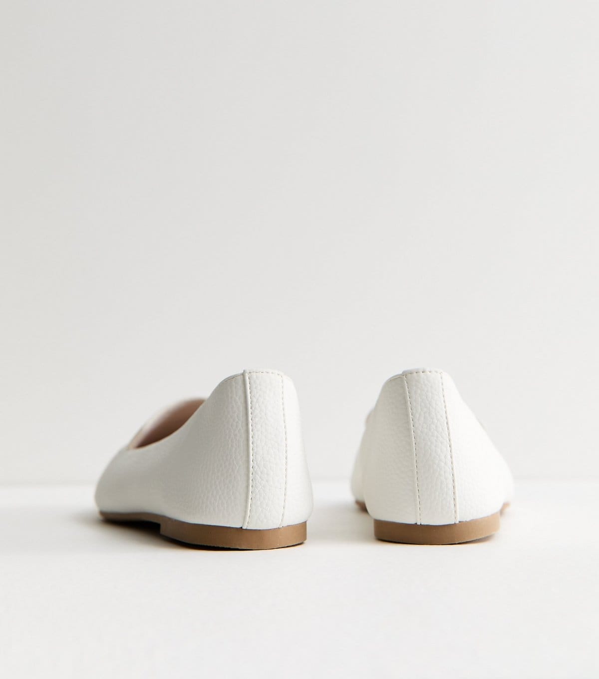 New Look Women's White Faux Leather Pointed Ballerina Flats New Look - 4