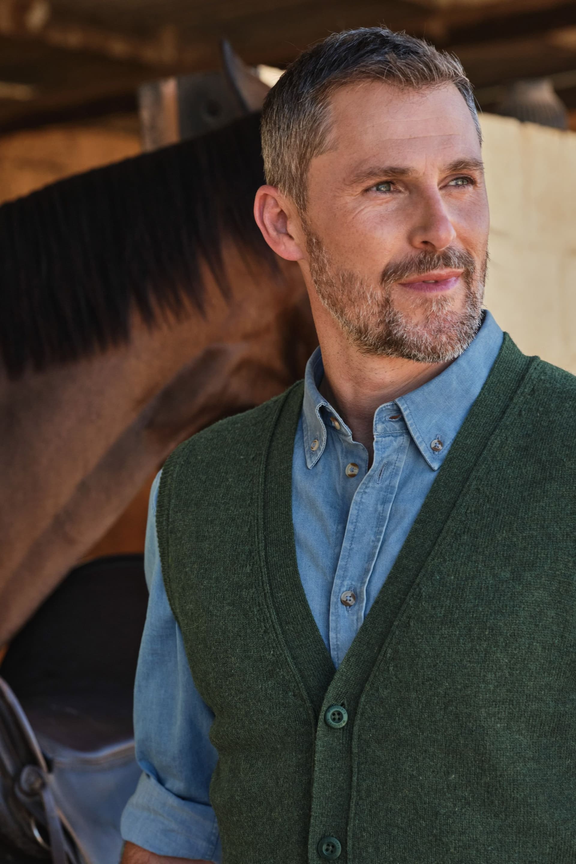 WoolOvers WoolOvers Men's Mens 100% Lambswool Waistcoat in Green