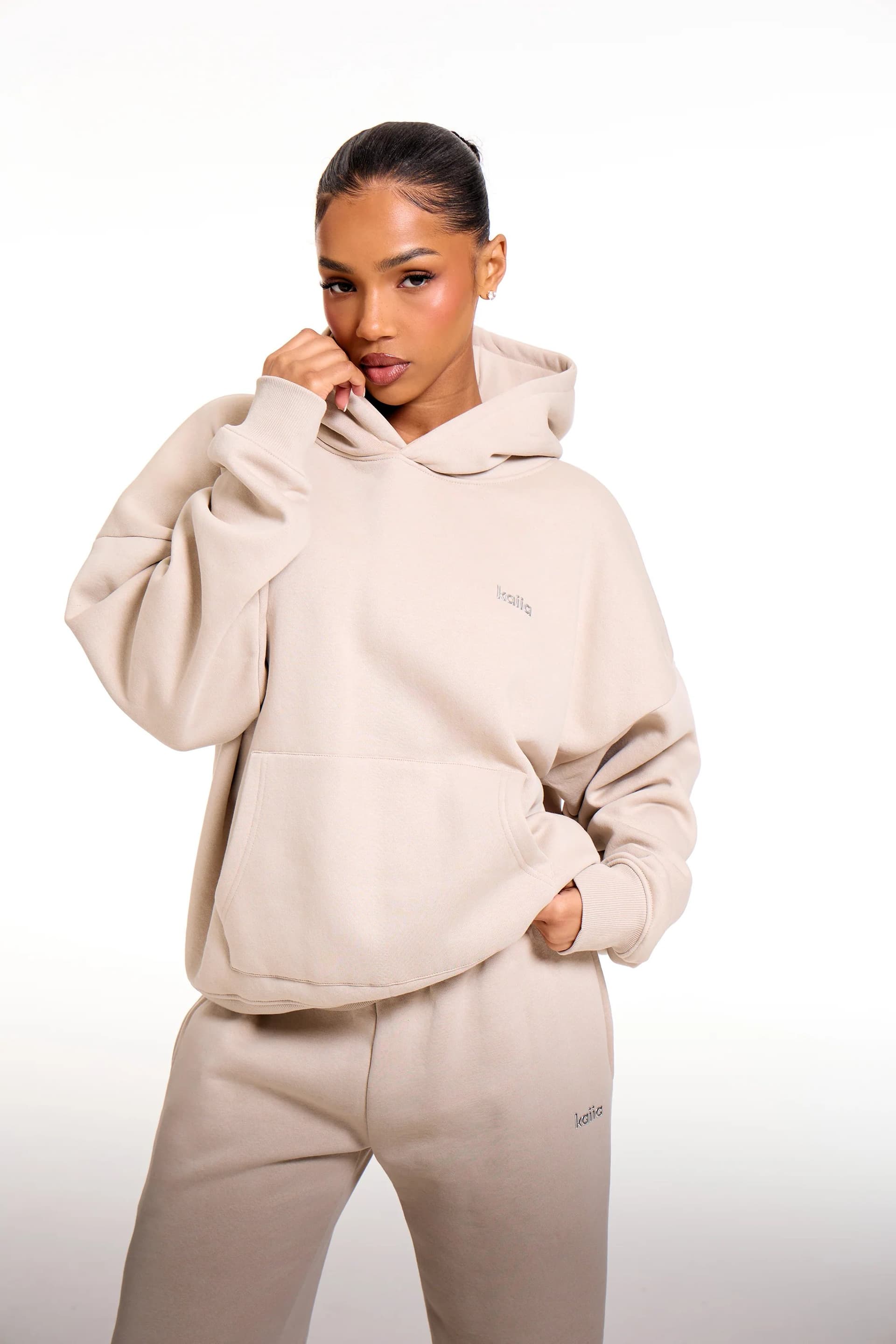 Kaiia Kaiia Chrome Logo Oversized Hoodie Ash Taupe