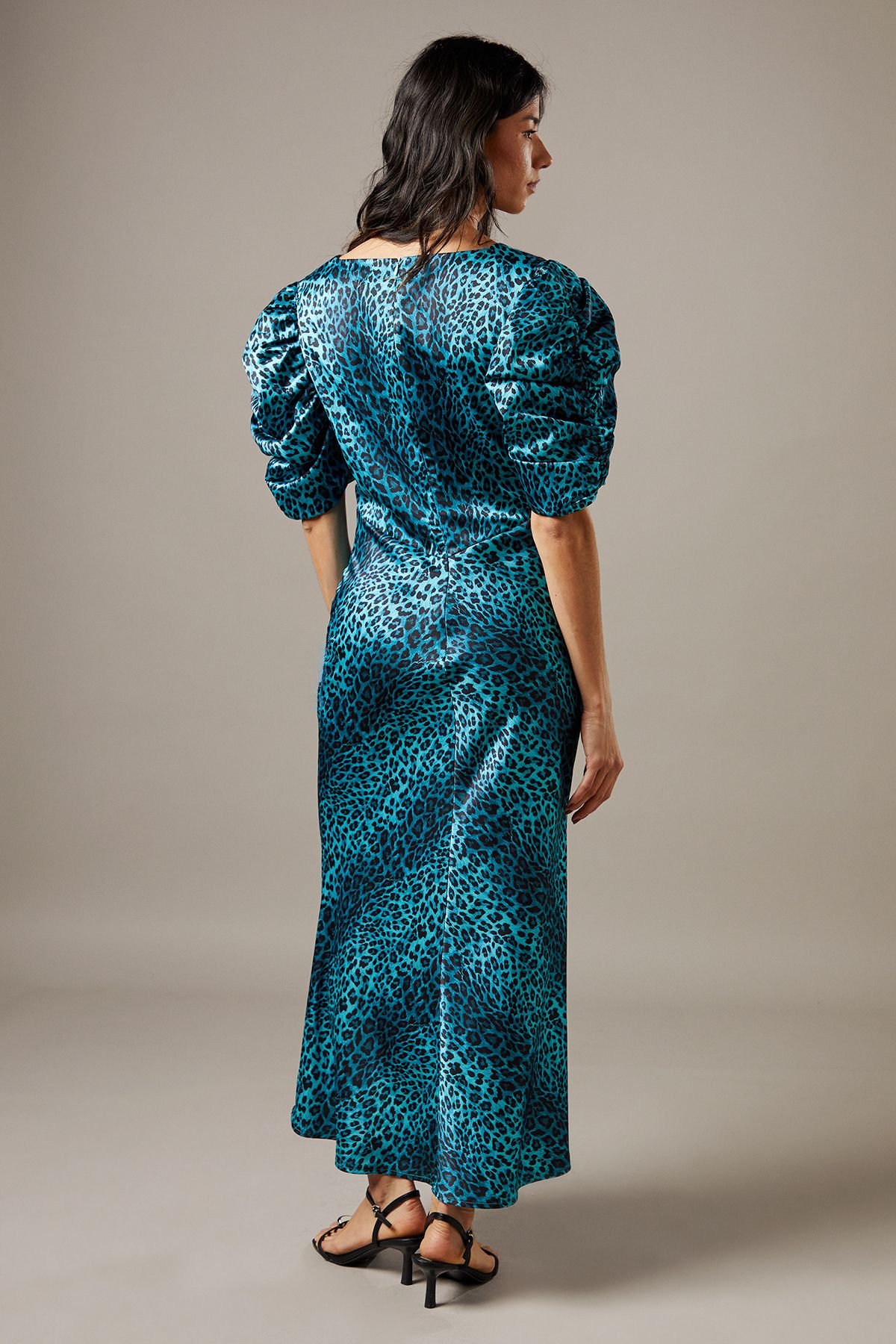 Warehouse Warehouse Women's Satin Pleat Volume Sleeve Plunge Bias Midi Dress in Animal - 3