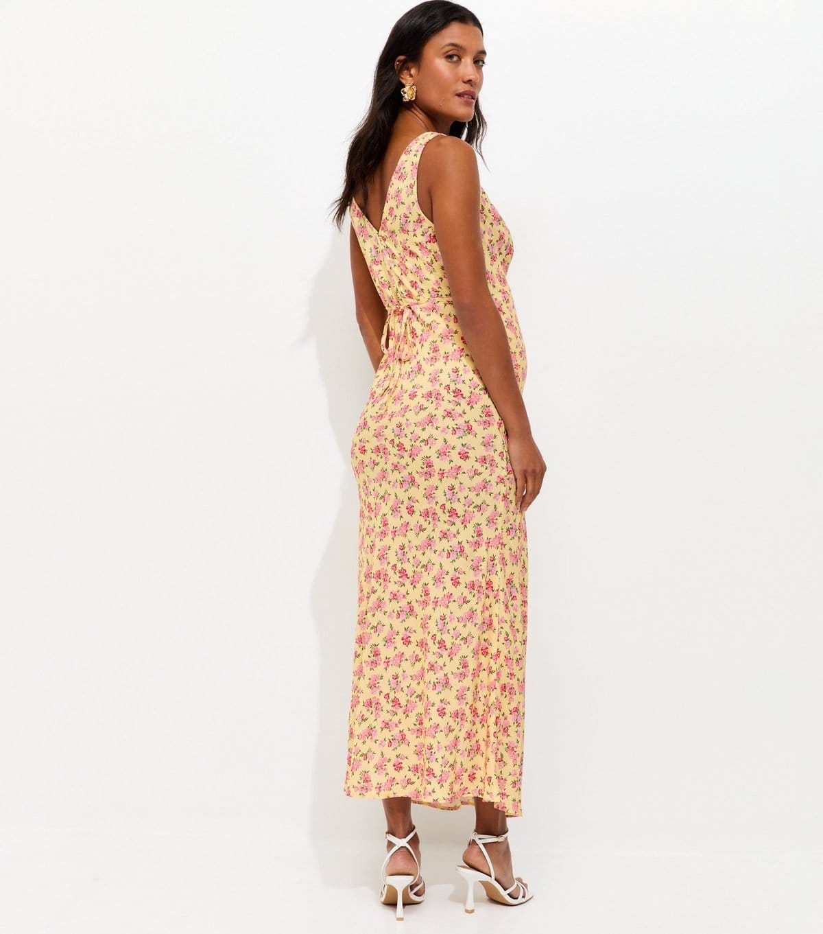 New Look Women's Maternity Light Yellow Ditsy V Neck Bias Cut Midi Dress New Look - 4