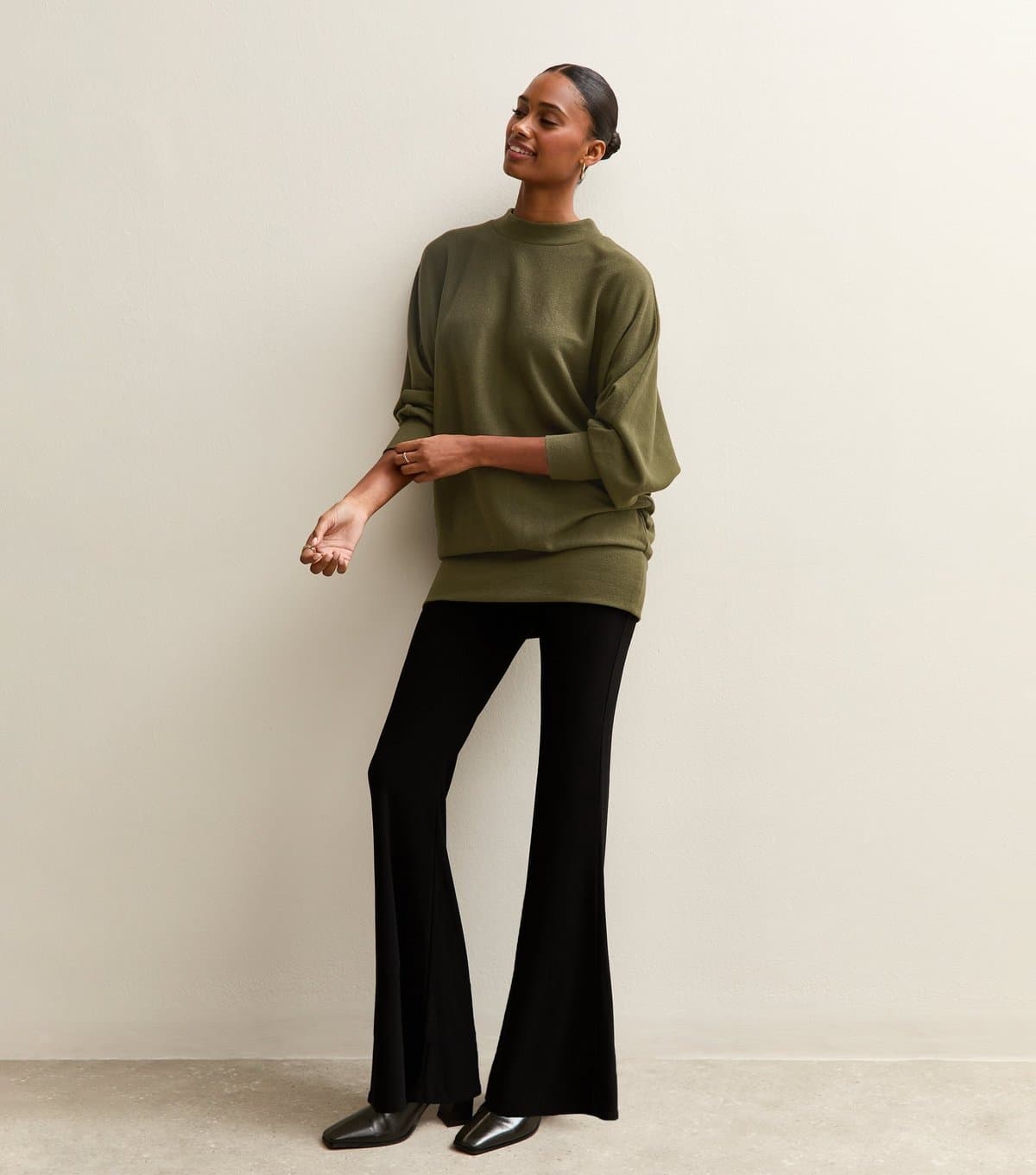 New Look Women's Light Green Soft Touch Batwing Jumper New Look