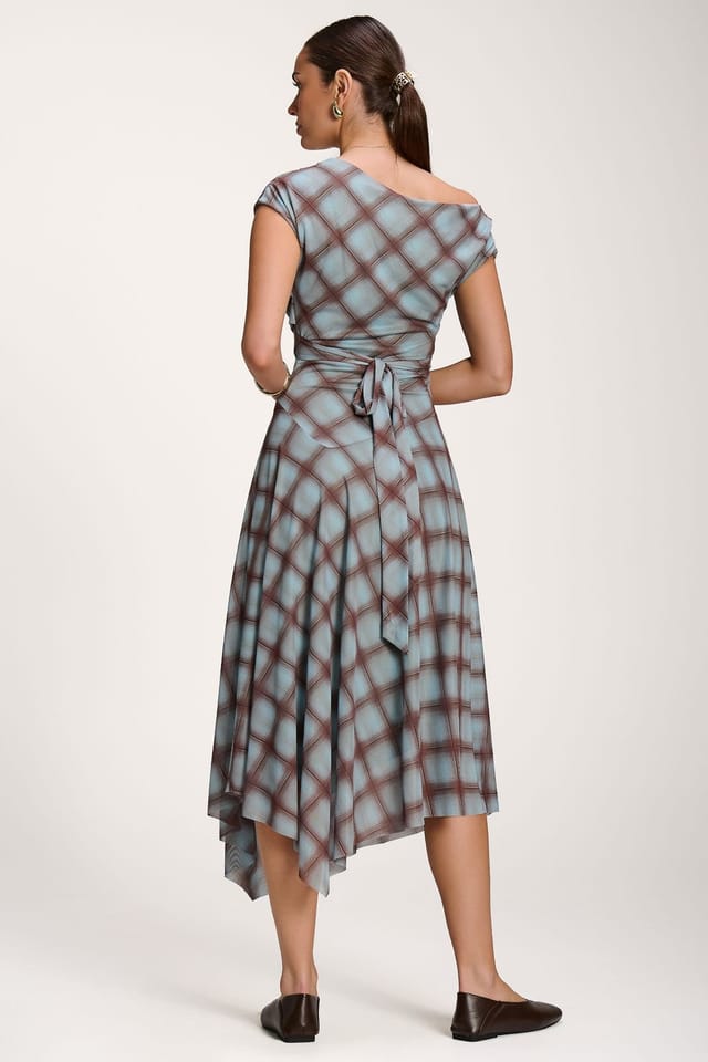 Jolie Moi Jolie Moi Women's Asymmetric Draped Mesh Dress - 2