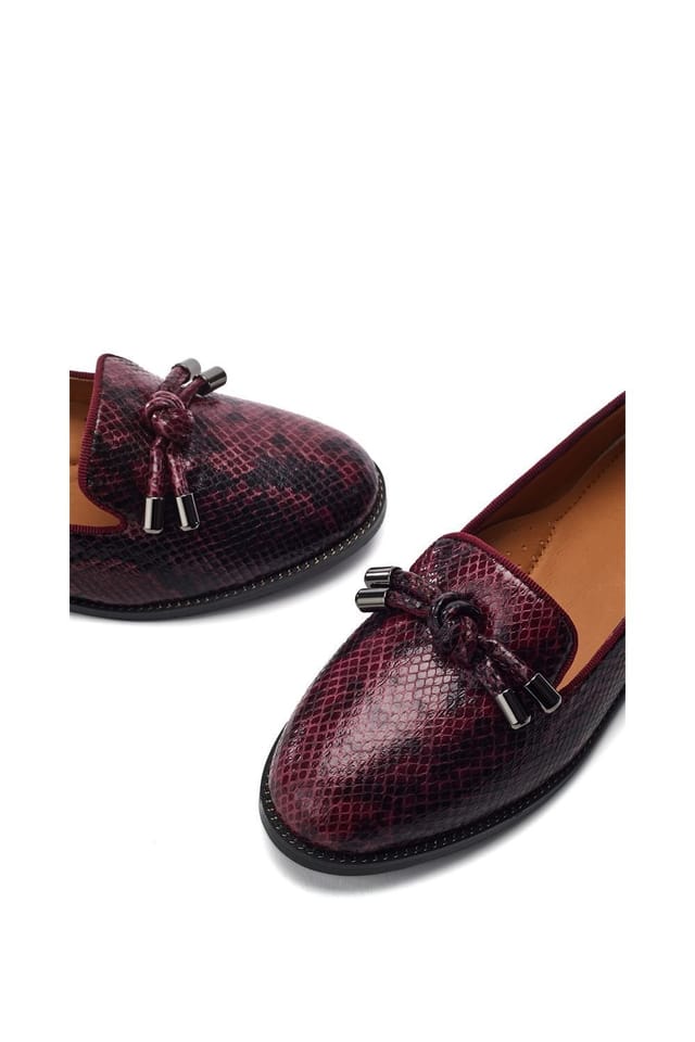 Moda In Pelle Moda In Pelle Women's 'Fillipa' Snake Print Loafers in Burgundy - 3