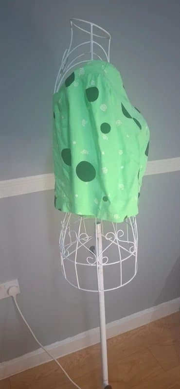 Reclaimed Vintage Reclaimed Vintage Bright Green Polka Dot Crop Top – Size UK 10 – Roomy Fit – Made in UK