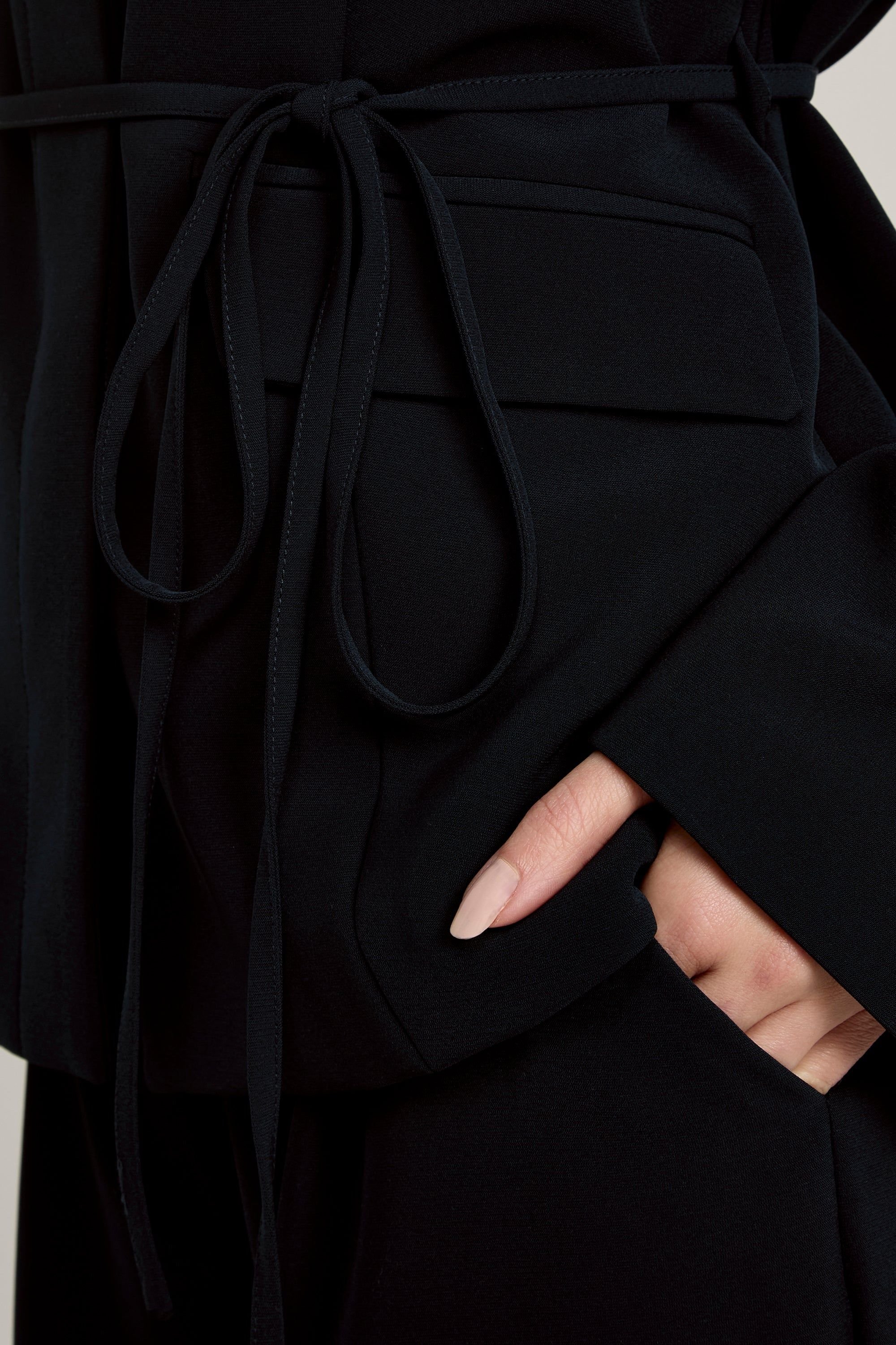 GWD by GEORGE W. DAVIES GWD by GEORGE W. DAVIES Women's GWD Malika Navy Wide Leg Trouser - 4