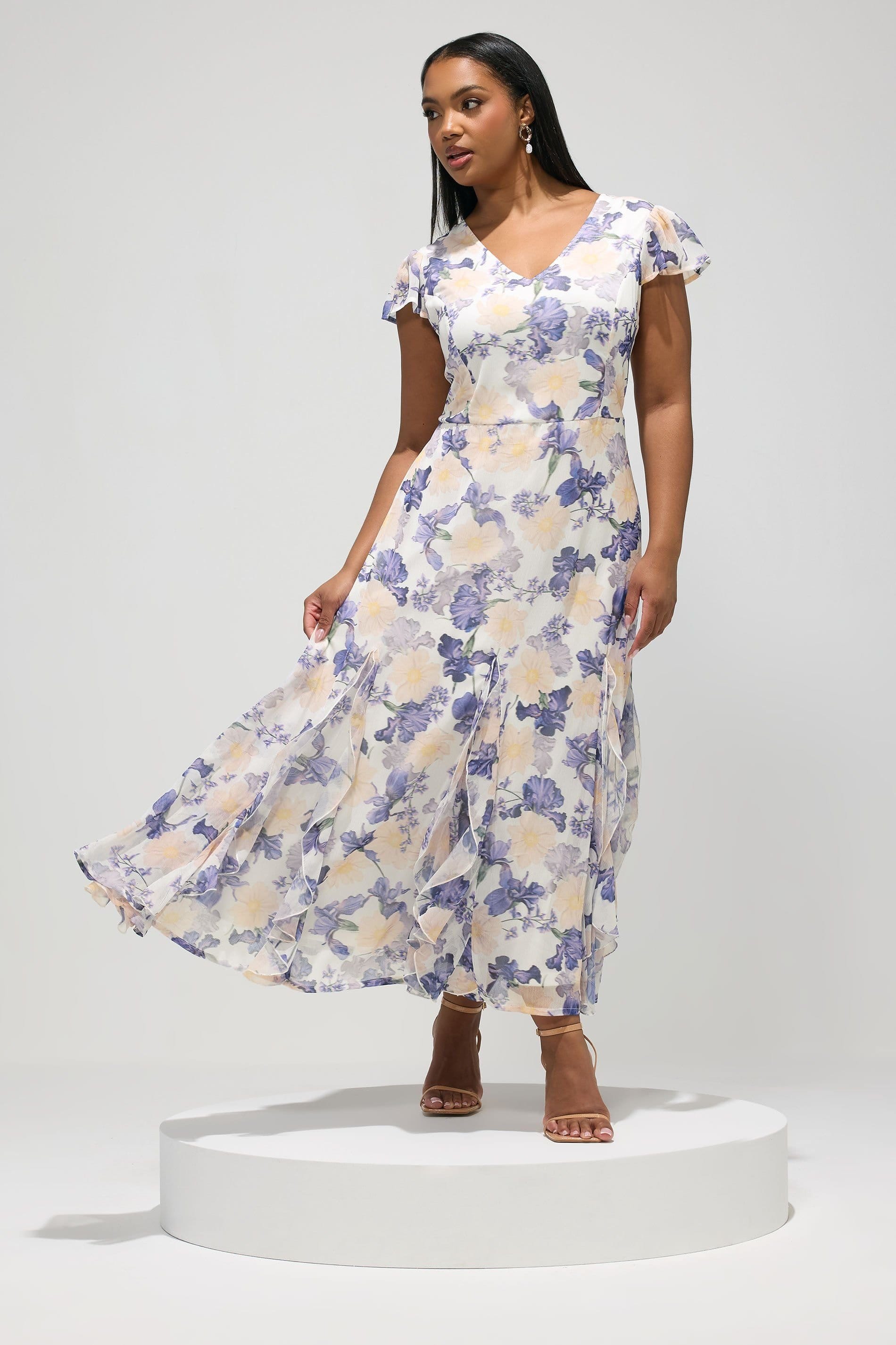 Yours Yours Women's Floral Ruffle Godet Hem Maxi Dress - 4