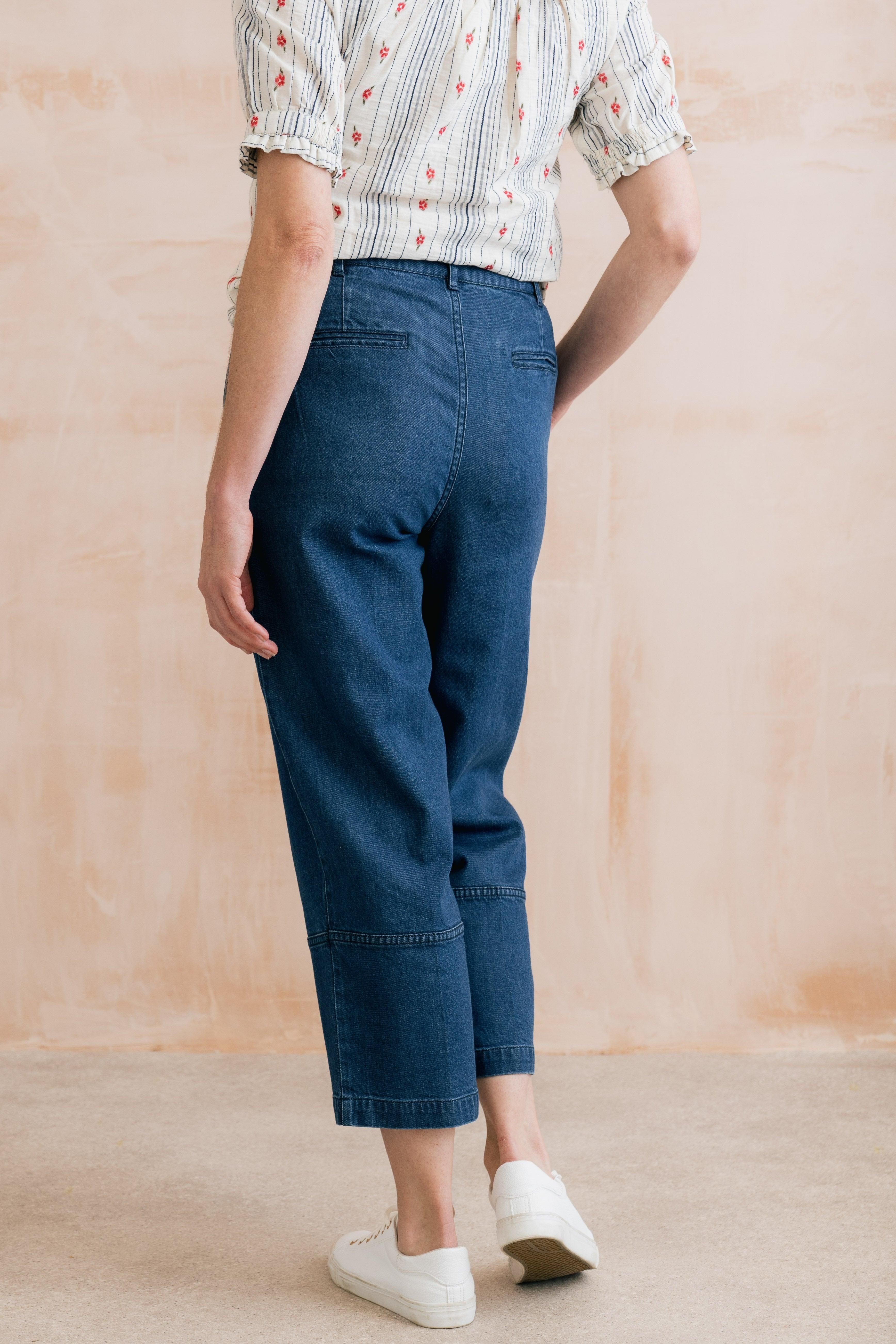 Lily & Me Lily & Me Women's Clarissa Denim Tapered Leg Cropped Jeans in Blue - 3