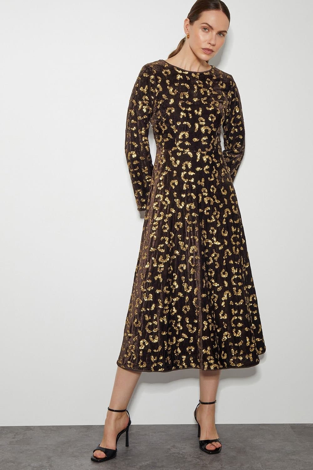 Monsoon Monsoon Women's Arwen Sequin Leopard Velvet Midi Dress Brown in Chocolate