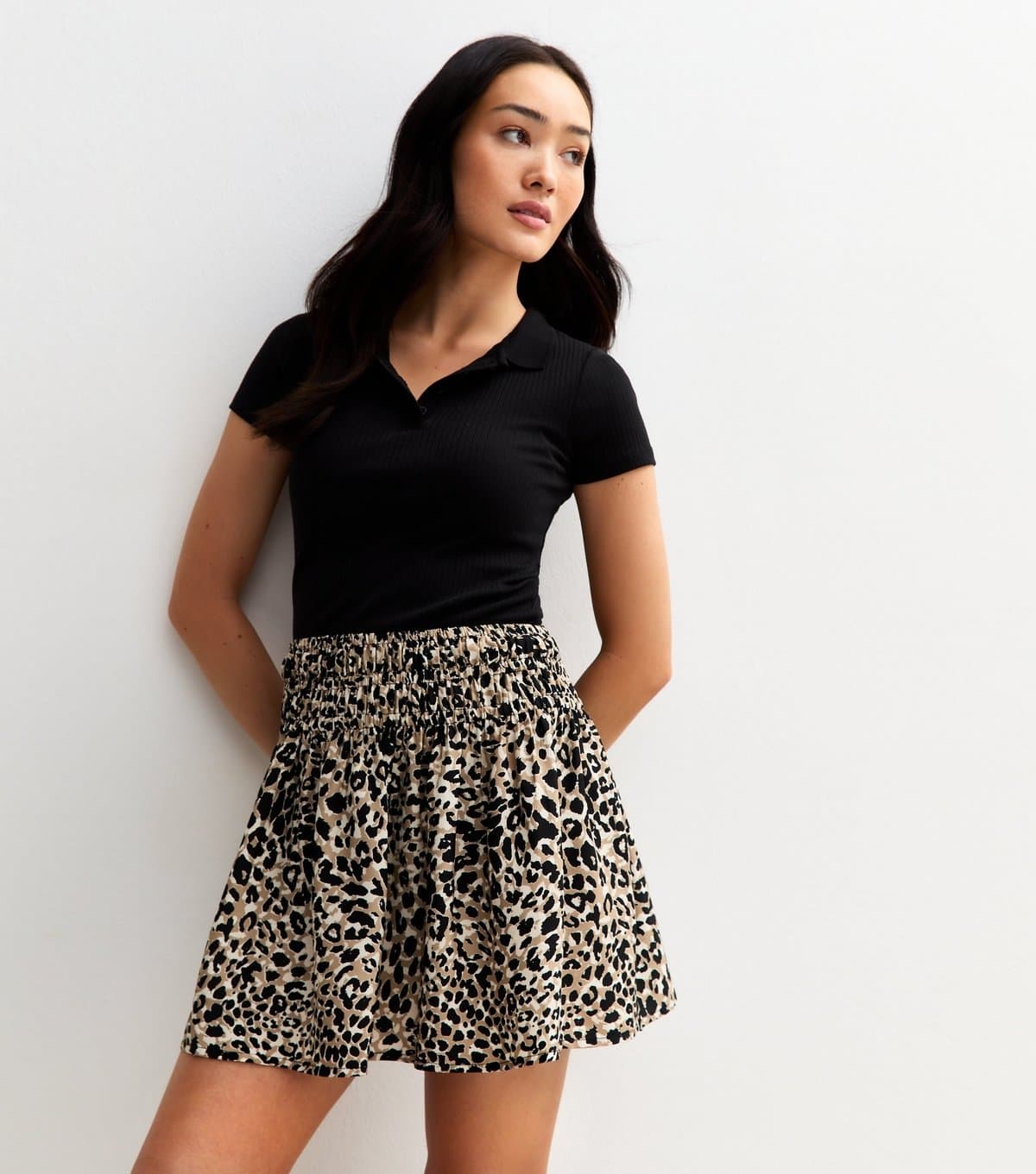 New Look Women's Brown Leopard Print Shirred Waist Mini Skirt New Look