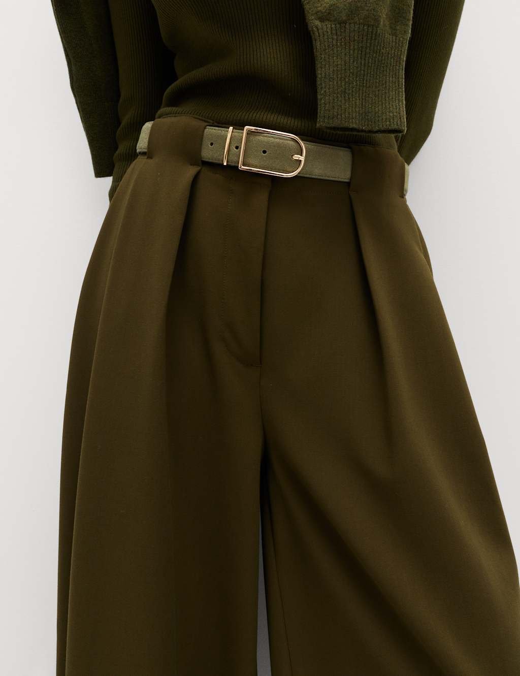 Marks & Spencer M&S Horseshoe Pleat Front Tapered Trousers Dark Khaki - 2