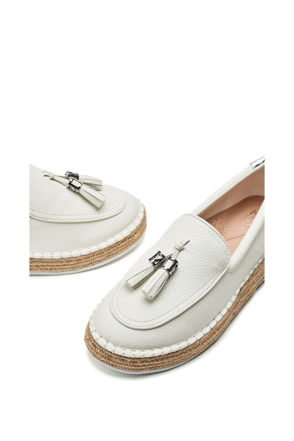 Moda In Pelle Moda In Pelle Women's 'Elga' Porvair Loafers in White - 4