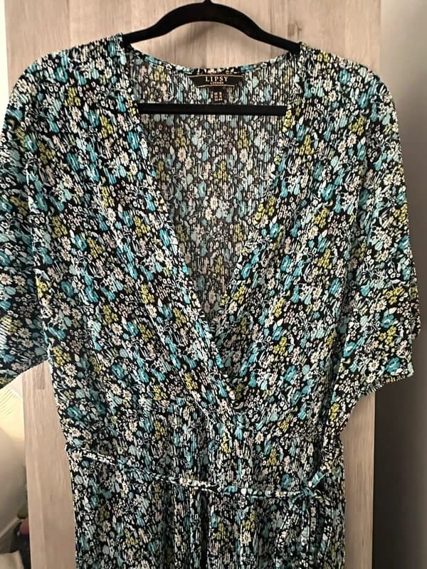 Lipsy Lipsy playsuit sz 16