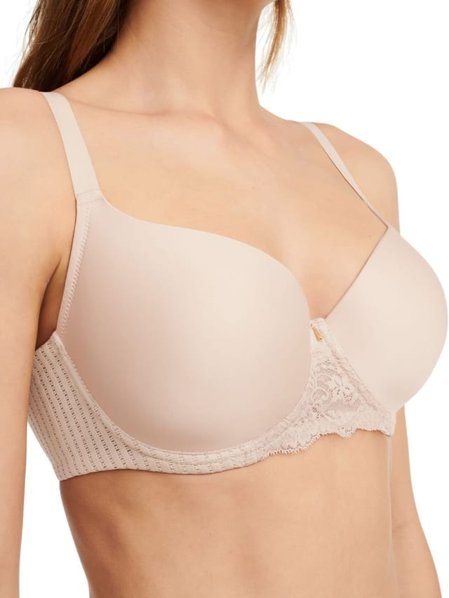 Chantelle Chantelle Women's Easy Feel Marilyn Covering T-Shirt Bra - Golden Beige in Nude - 2