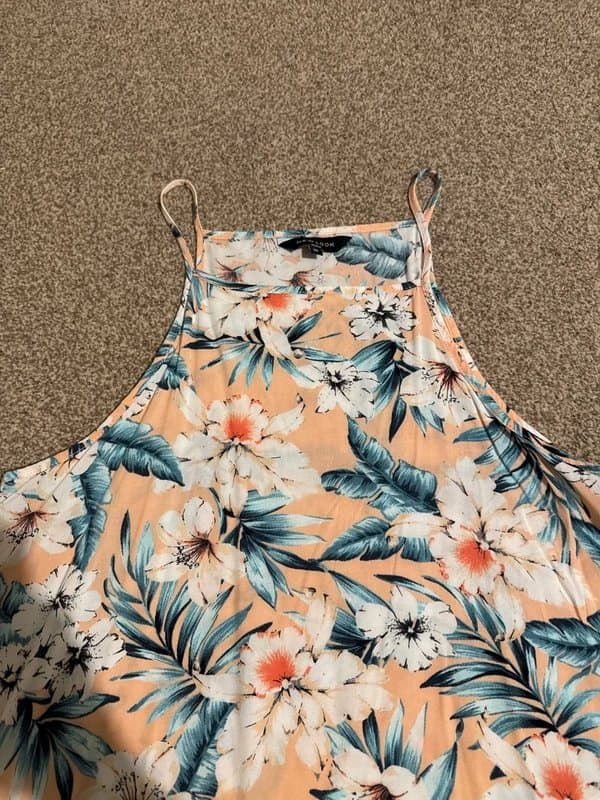 New Look Newlook floral top size 10