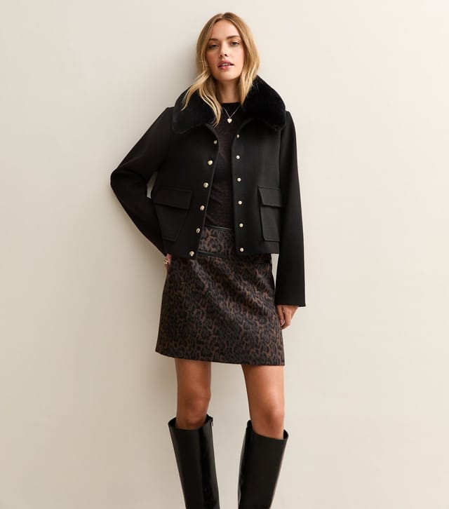 New Look Women's Black Faux Fur Collar Short Shacket New Look - 2