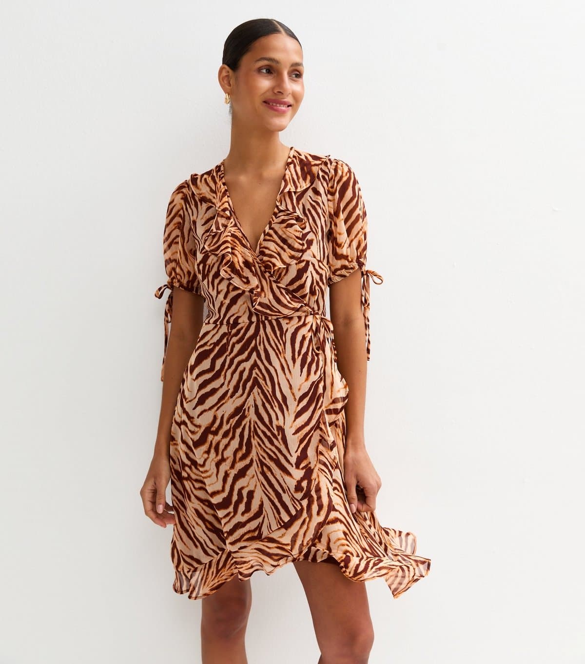 New Look Women's Brown Leopard Print Chiffon Mini Dress New Look