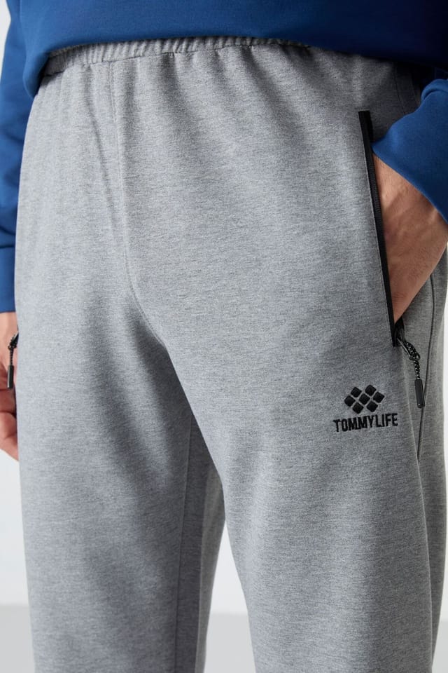 Tommy Life Tommy Life Men's Regular Fit Straight-Leg Sweatpants in Light Grey - 3
