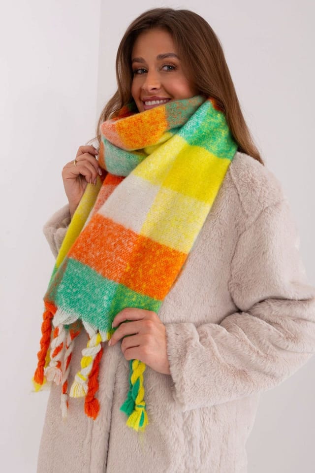 Love Lace Love Lace Women's Long Colorful Plaid Tassel Polyester Scarf for Fall Winter Wrap in Green - 2