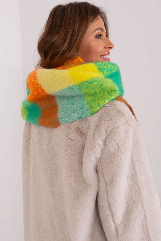 Love Lace Love Lace Women's Long Colorful Plaid Tassel Polyester Scarf for Fall Winter Wrap in Green - 3