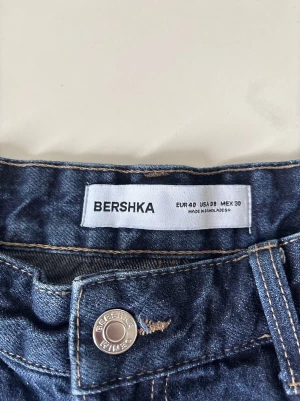 Bershka Navy jeans