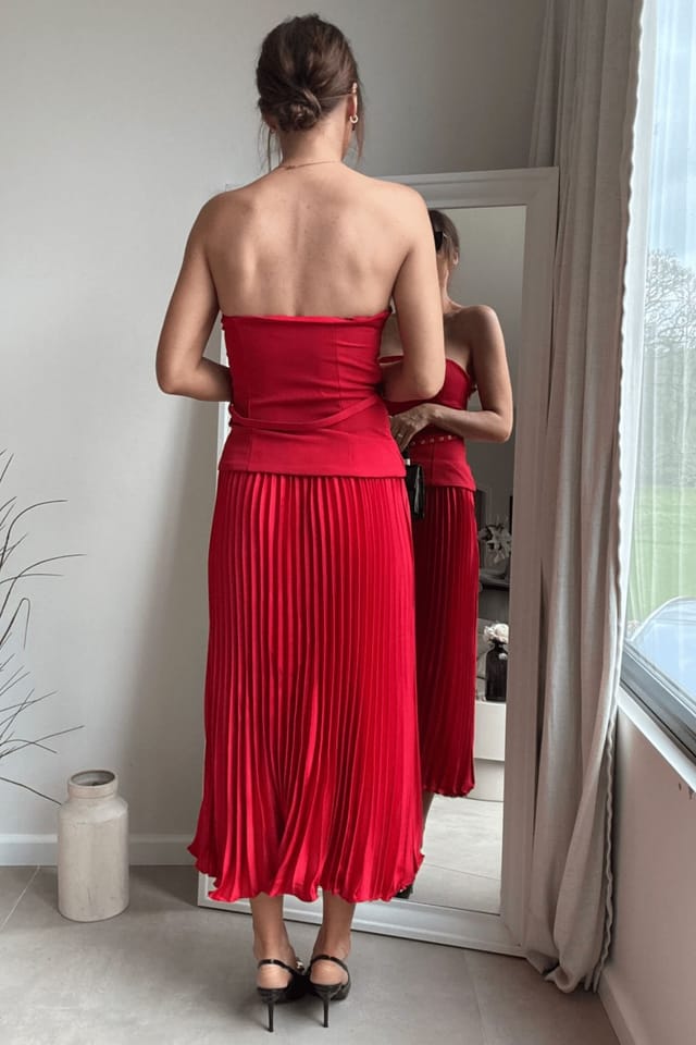 Style Cheat Style Cheat Women's Anna Bandeau Pleat Midi Red Dress - 3
