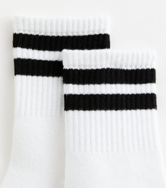 New Look White Yoga Tube Sock New Look - 2