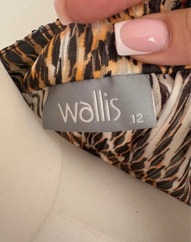 Wallis Y2K Wallis Animal Print Sequin Sleeveless Bubble Hem Top UK 12 Brown Leopard