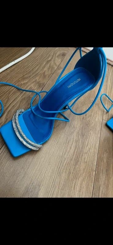 PrettyLittleThing PrettyLittleThing blue heals