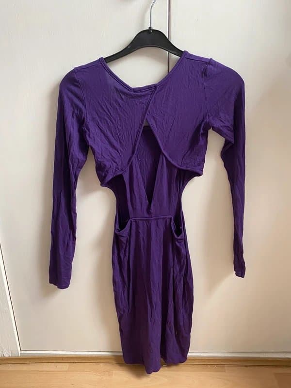 Boohoo Boohoo purple mini Bodycon dress cut out long sleeve