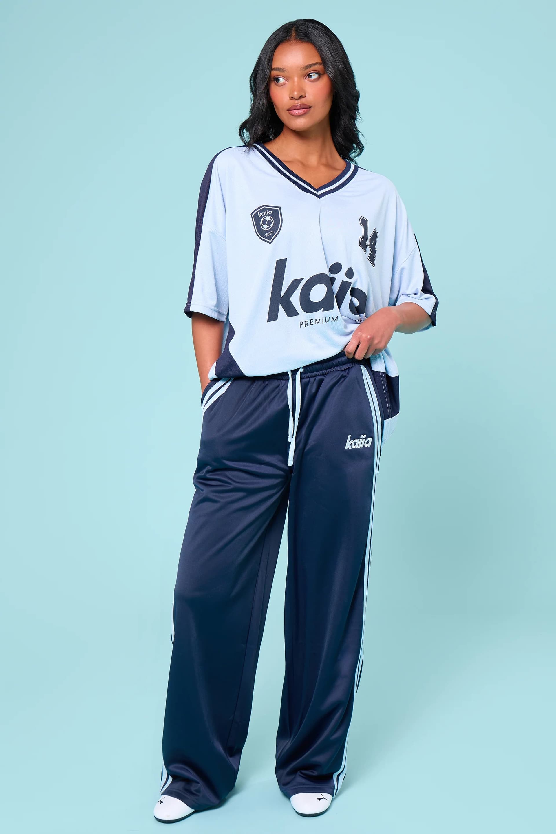 Kaiia Kaiia Side Stripe Tricot Joggers in Navy & Baby Blue