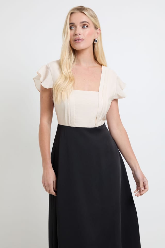Wallis Wallis Women's Petite Contrast Ruffle Sleeve Midi Dress in Black - 2