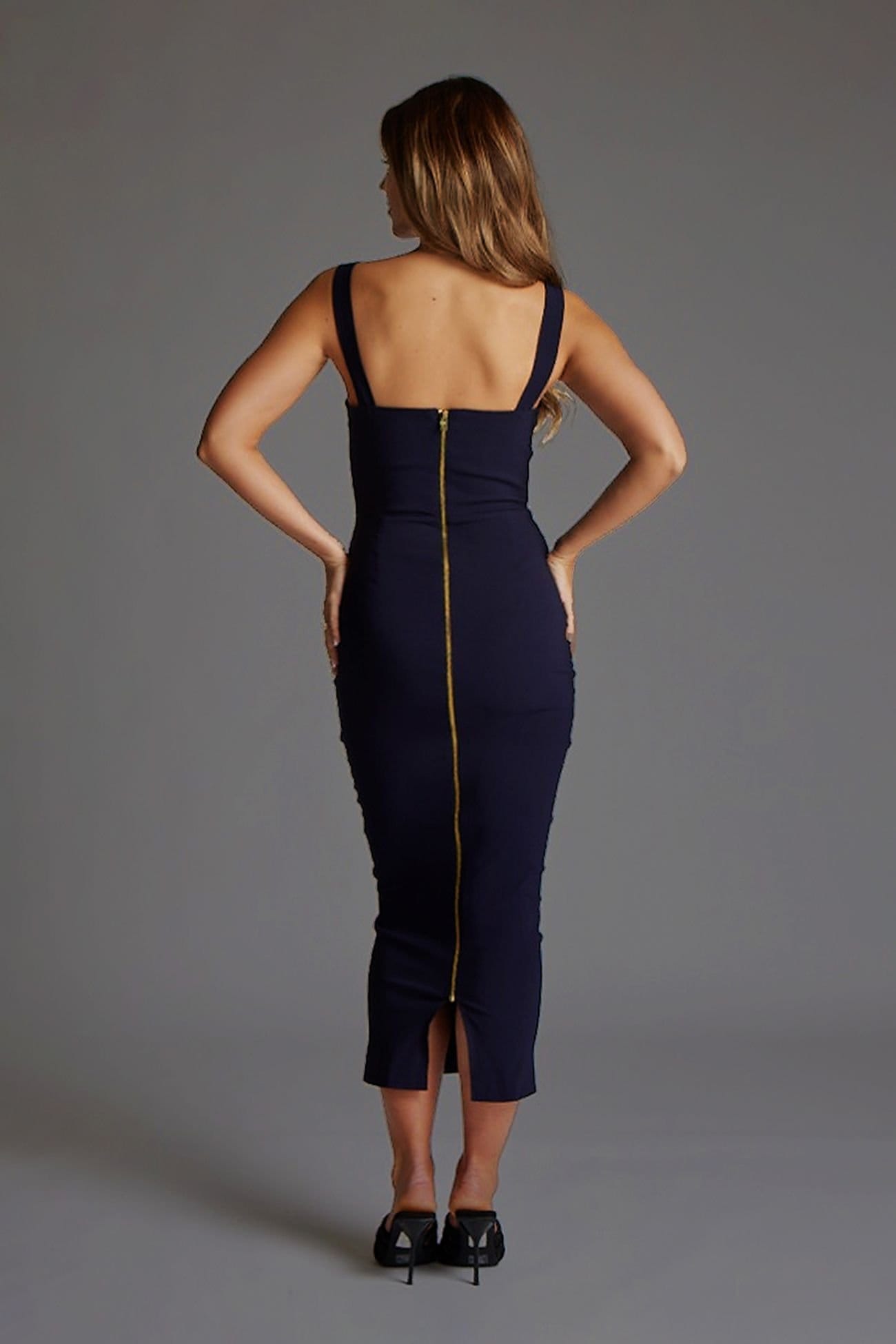Vesper Vesper Women's Plunge Neck Bodycon Midaxi Dress in Navy - 4