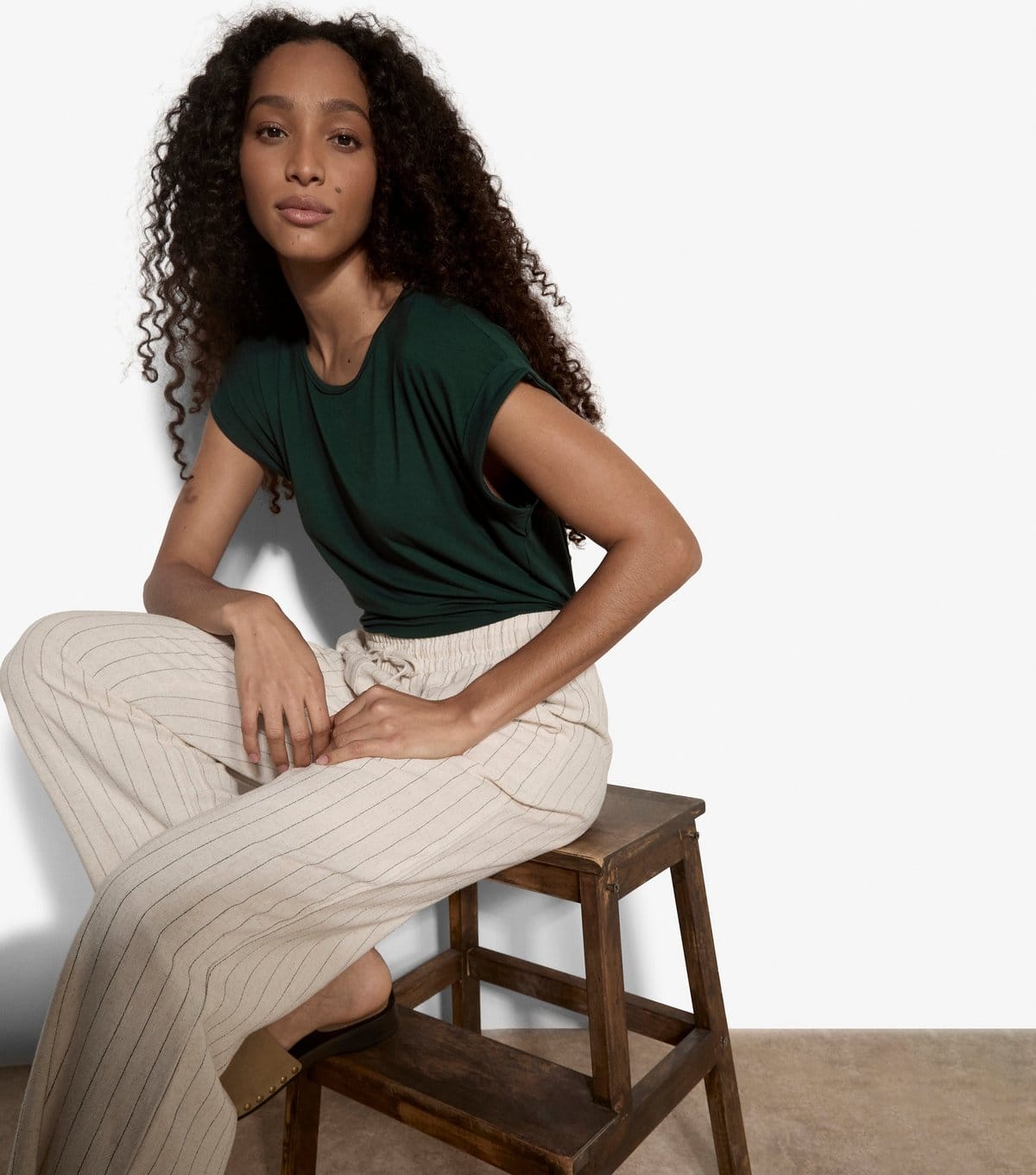 Apricot Women's Dark Green Asymmetric Hem Wrap T-Shirt Apricot New Look - 4