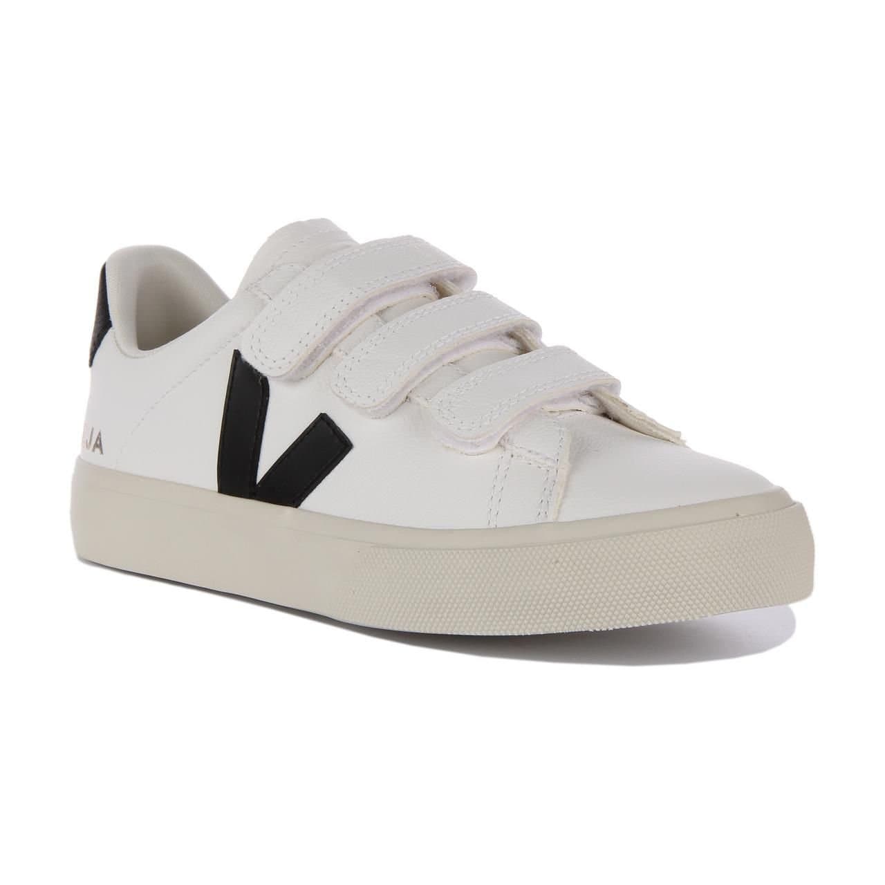 Veja Veja Men's 'Recife Chromfre' White Leather Trainers