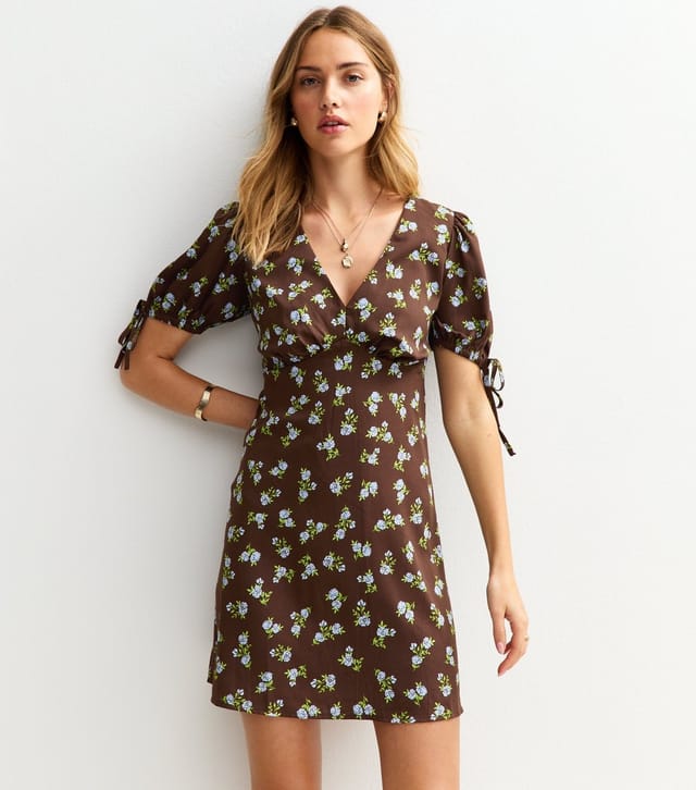 New Look Women's Brown Rose Print V-Neck Tie Sleeve Mini Dress New Look - 2