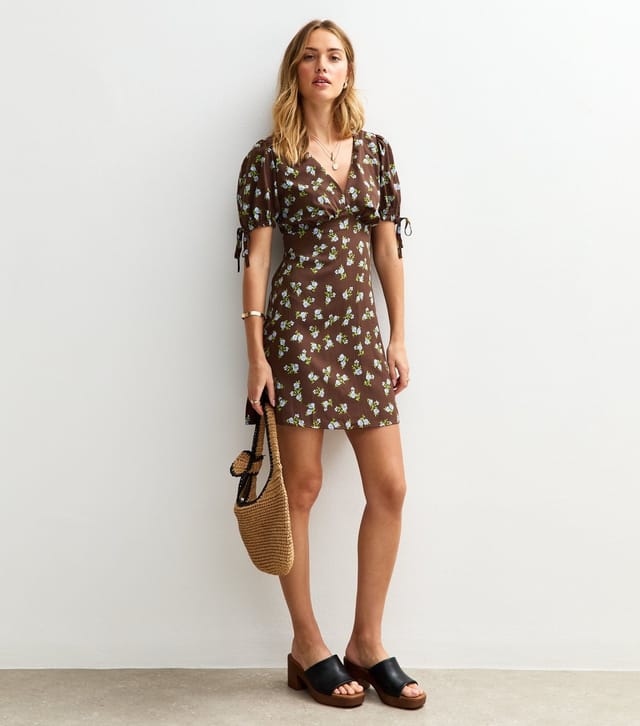 New Look Women's Brown Rose Print V-Neck Tie Sleeve Mini Dress New Look - 3