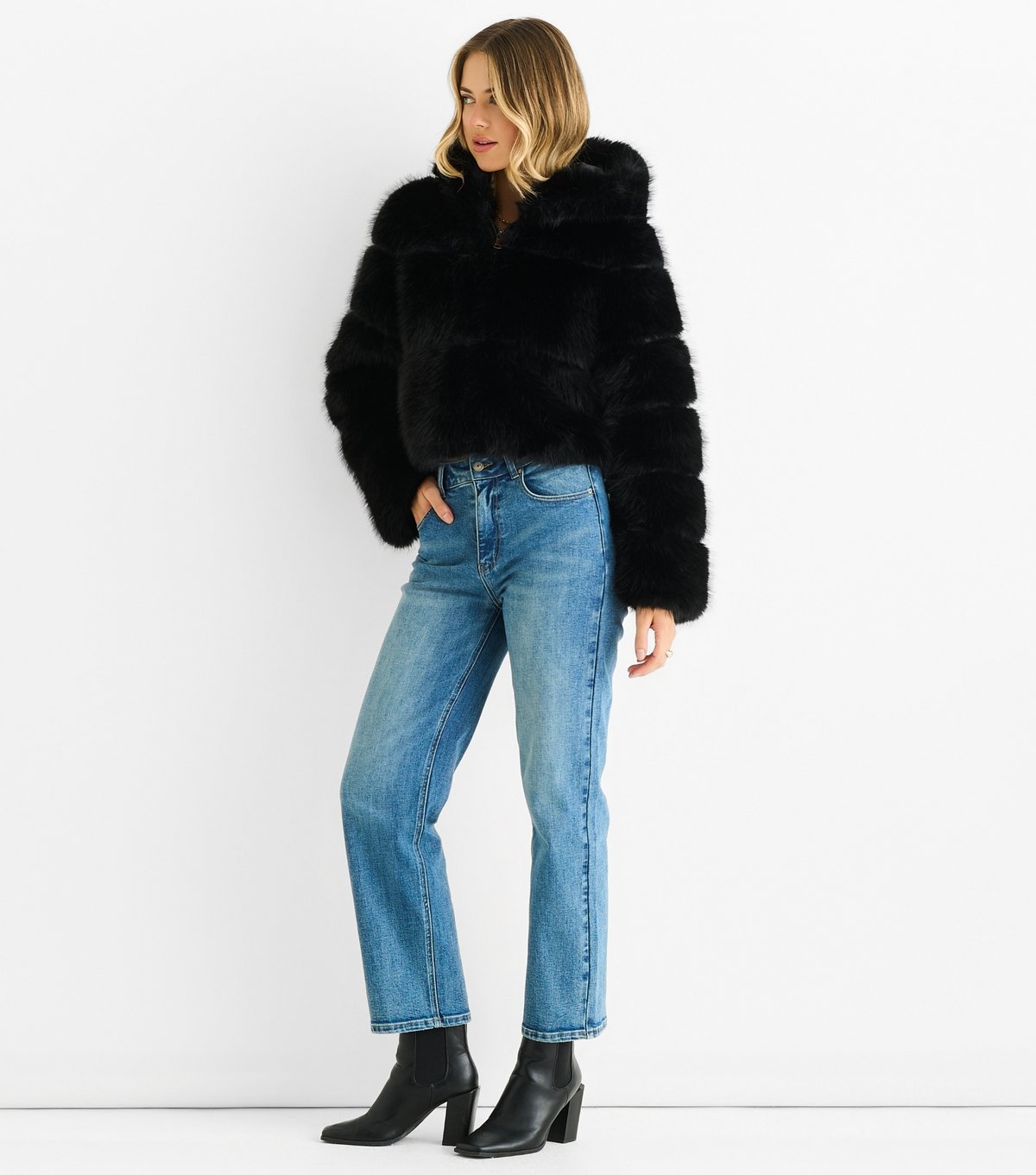 Gini London Women's Black Faux Fur Hooded Jacket Gini London New Look - 3