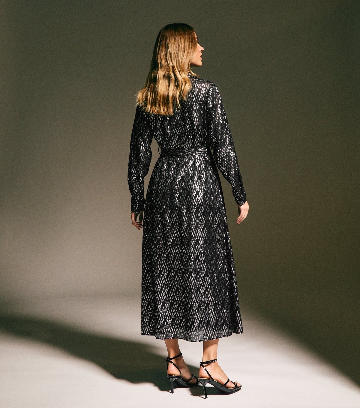 New Look Women's Black Abstract Metallic Pattern Midi Shirt Dress New Look - 4