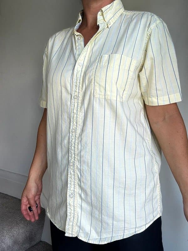 Maine New England Pale yellow striped soft cotton tailored short sleeved shirt