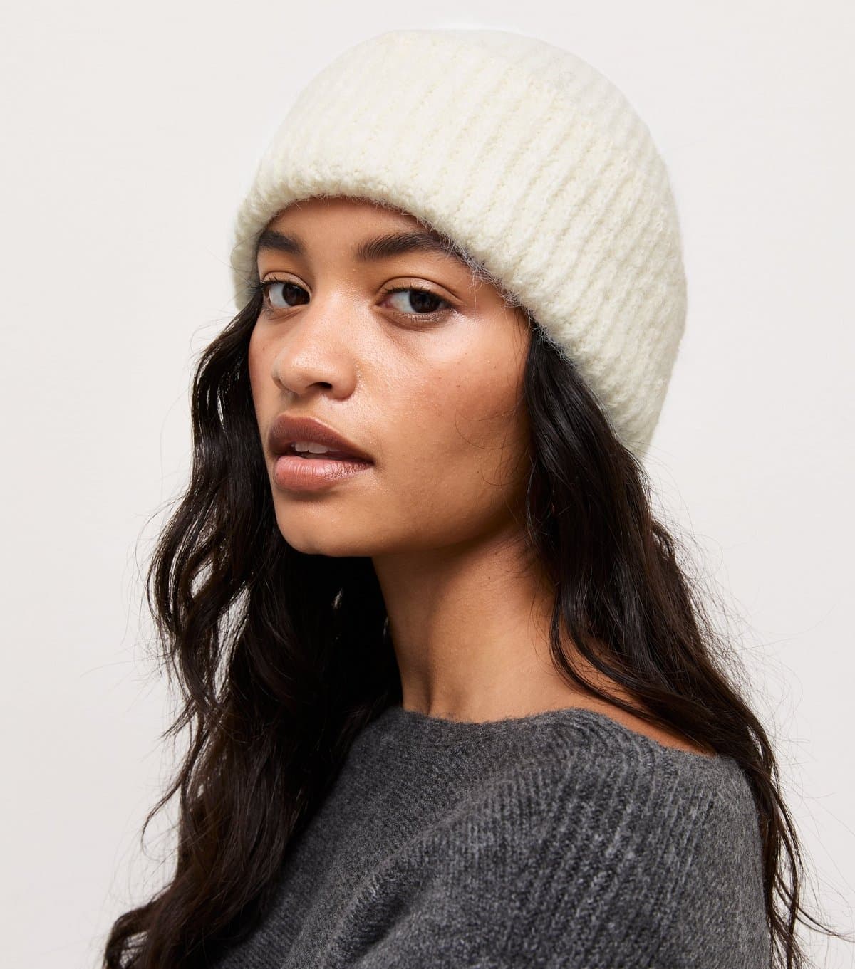 New Look Cream Chunky Ribbed Knit Beanie New Look