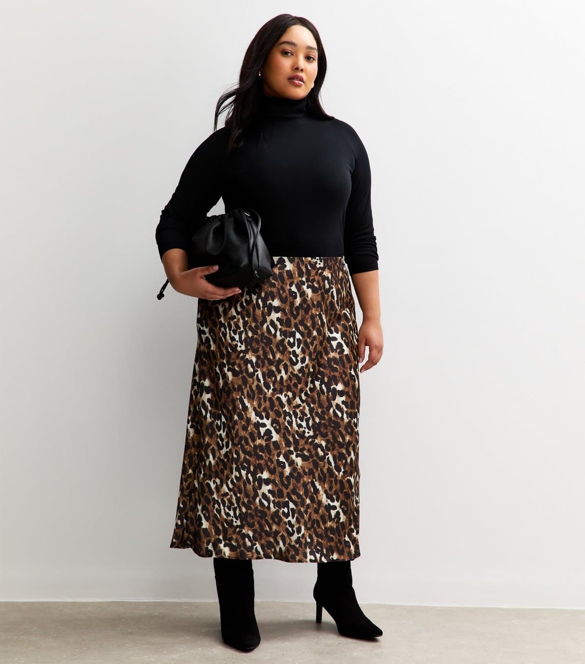 New Look Women's Plus Size Brown Leopard Print Bias Cut Midi Skirt Curves New Look